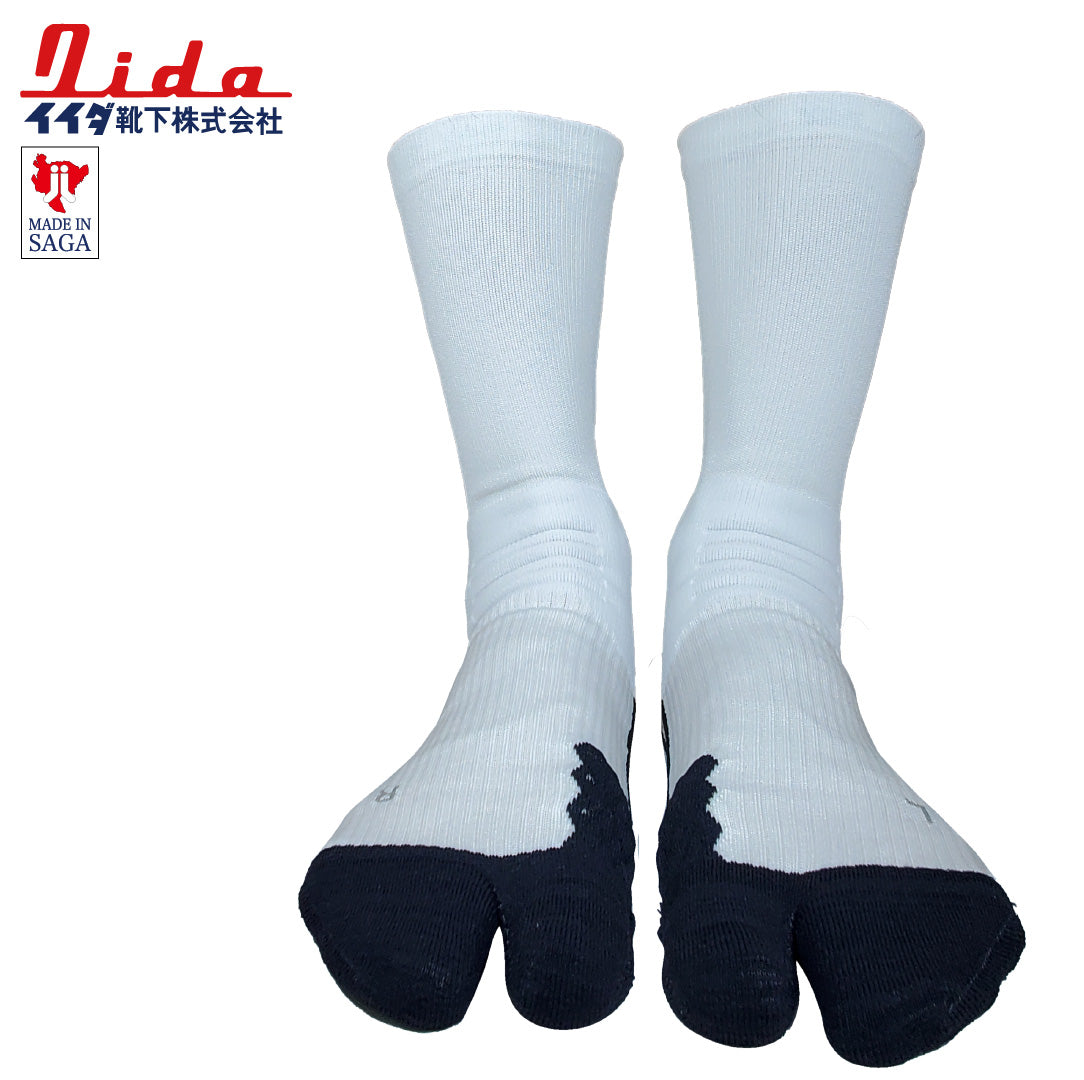 ニューバランス×サガン鳥栖 コラボレーションシューズ第二弾